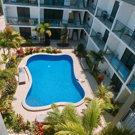 نادي Ocean Breeze Apartment المظهر الخارجي الصورة