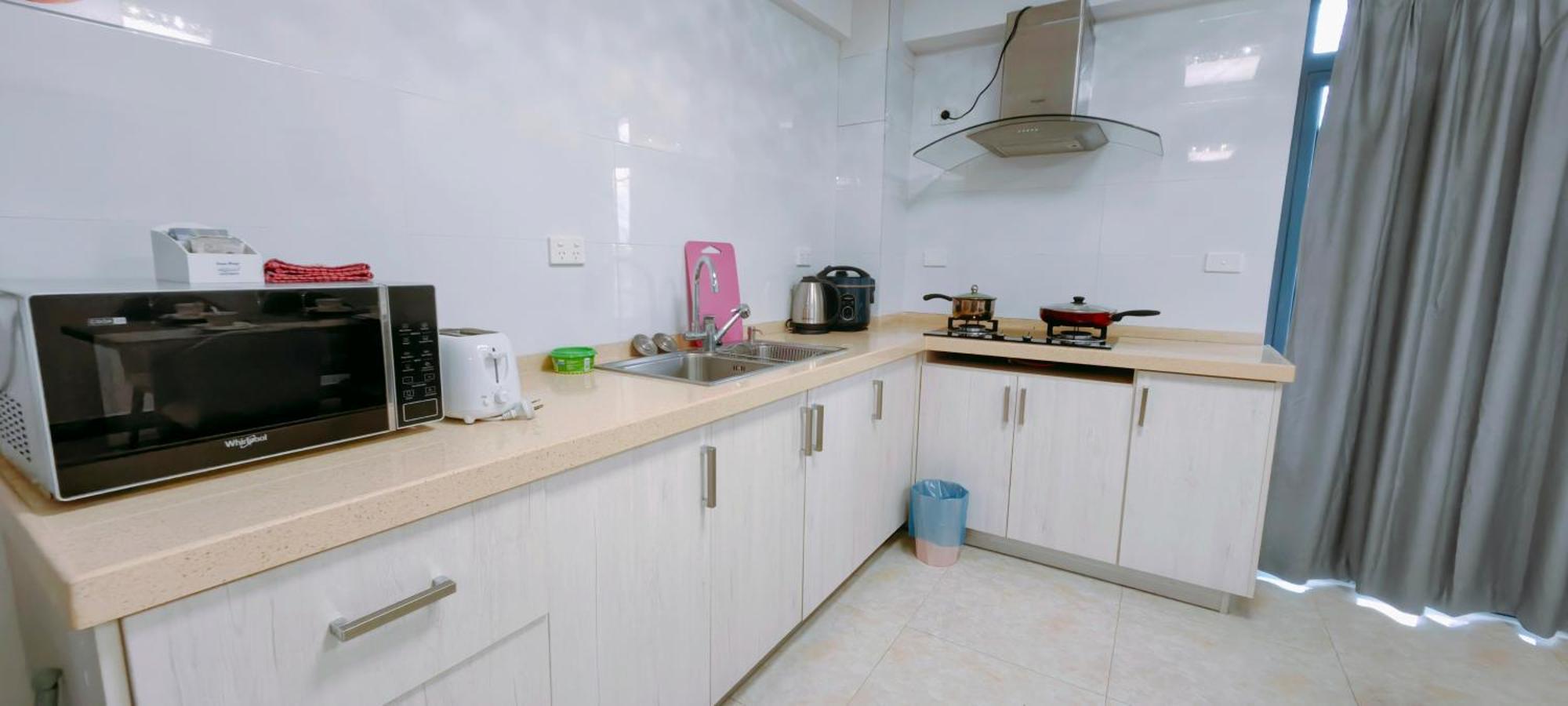 نادي Ocean Breeze Apartment المظهر الخارجي الصورة