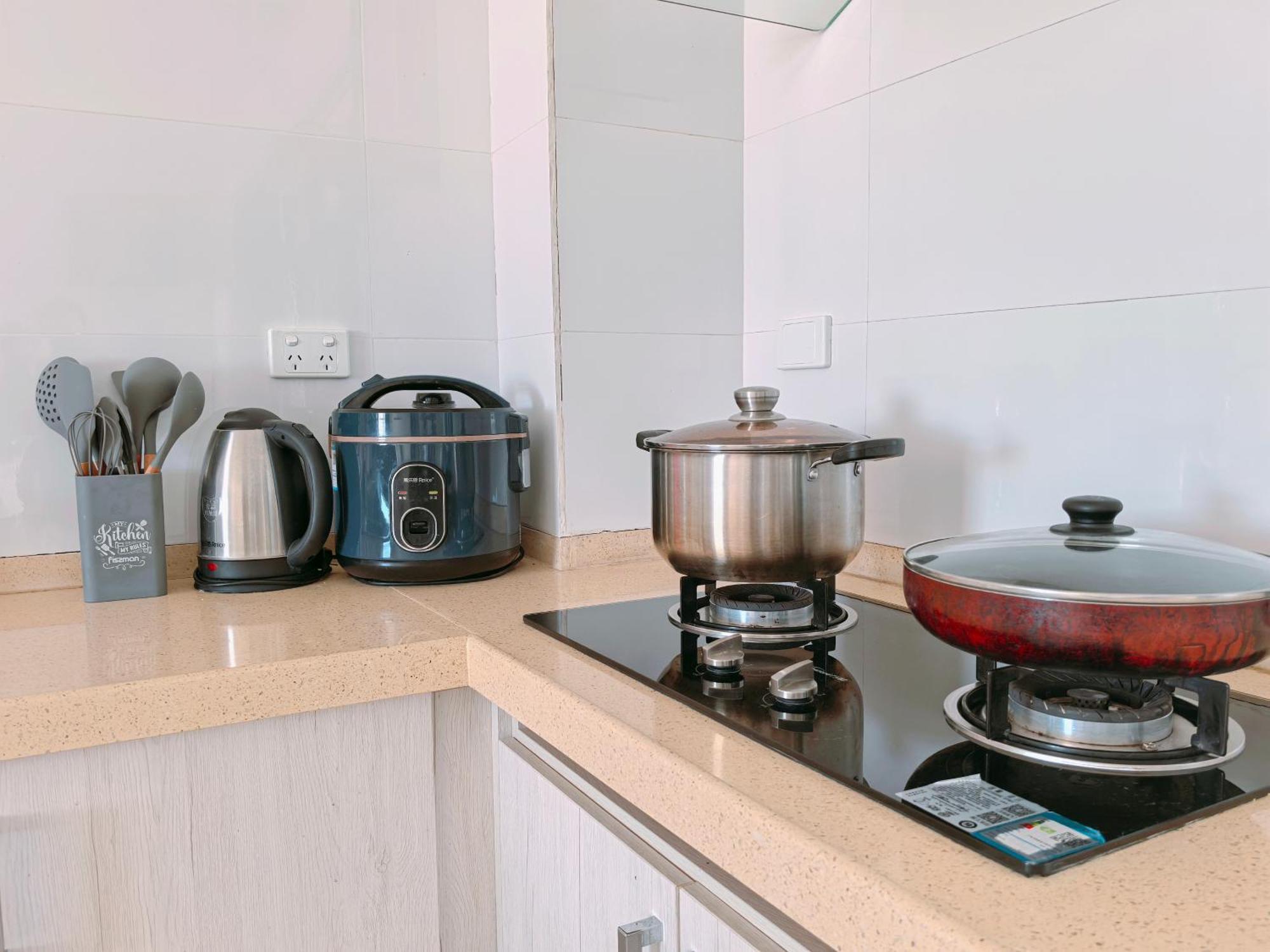 نادي Ocean Breeze Apartment المظهر الخارجي الصورة